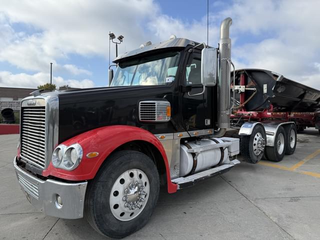 Image of Freightliner Coronado equipment image 3