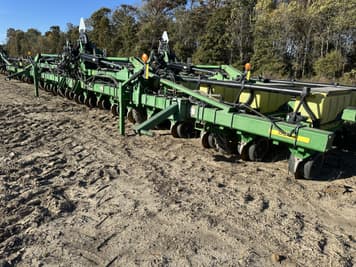 Main image John Deere 1720