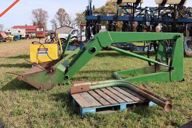 Image of John Deere 58 equipment image 1