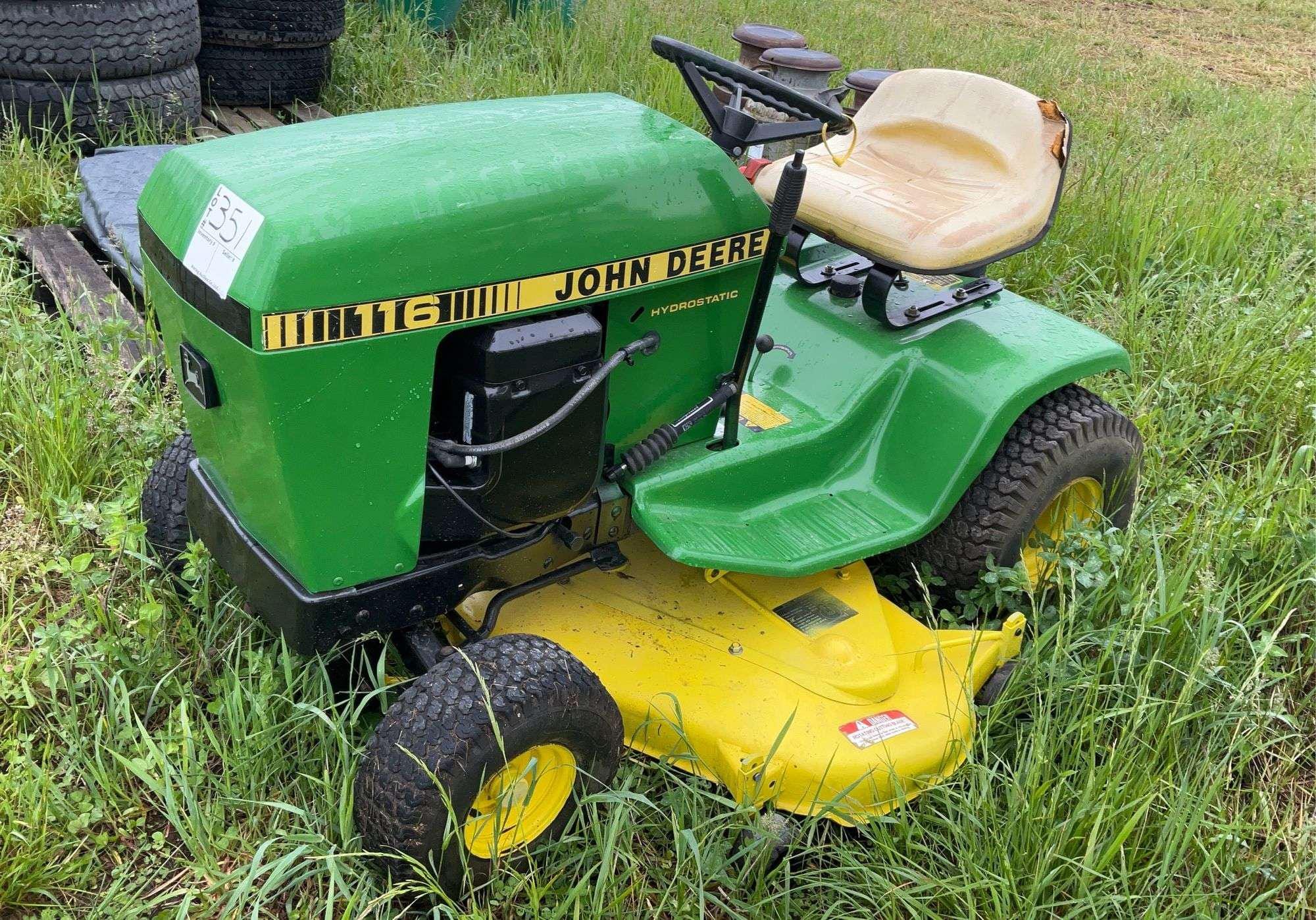 Main image John Deere 116