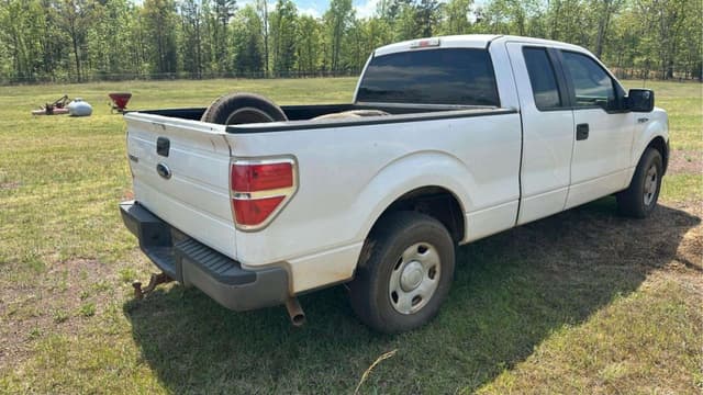 Image of Ford F-150 equipment image 3