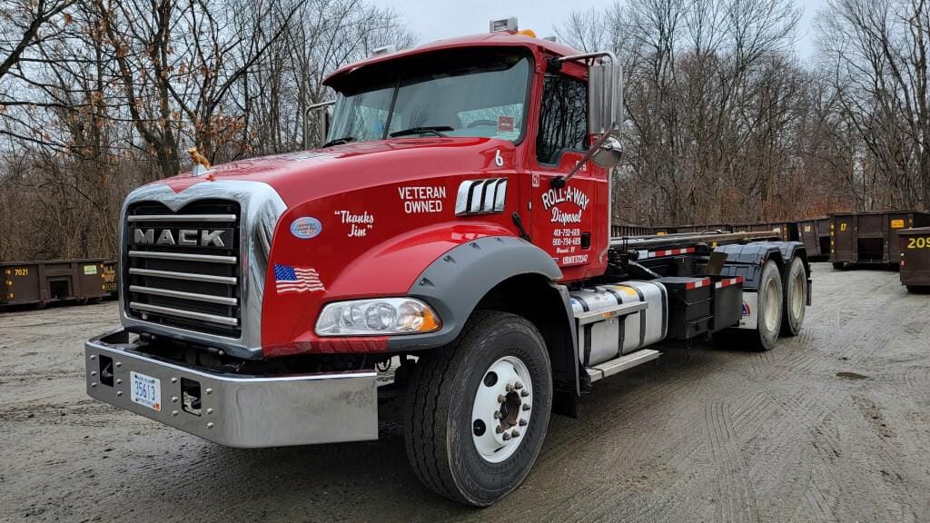 Main image Mack Granite