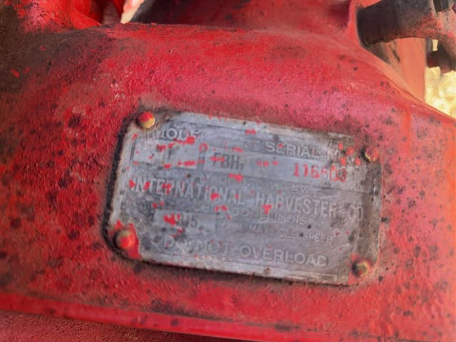 Image of Farmall H equipment image 4