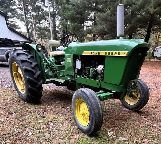 Image of John Deere 2010 equipment image 2