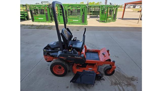 Image of Kubota Z232 equipment image 1