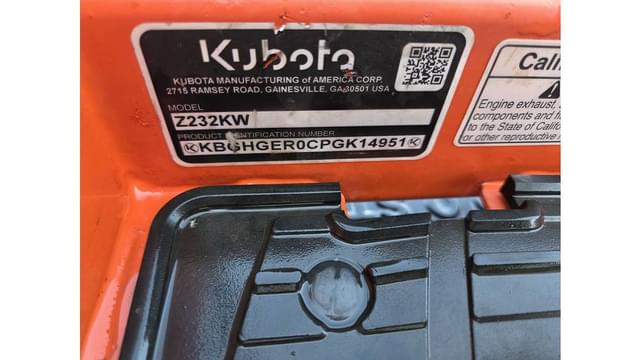 Image of Kubota Z232 equipment image 2