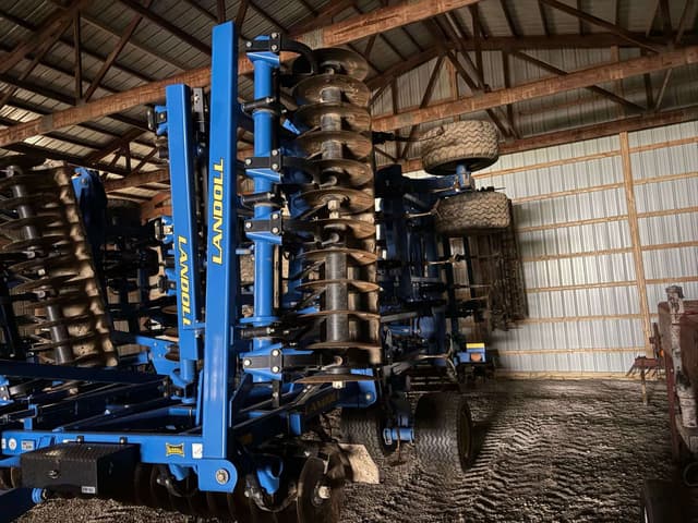 Image of Landoll 8550 equipment image 1