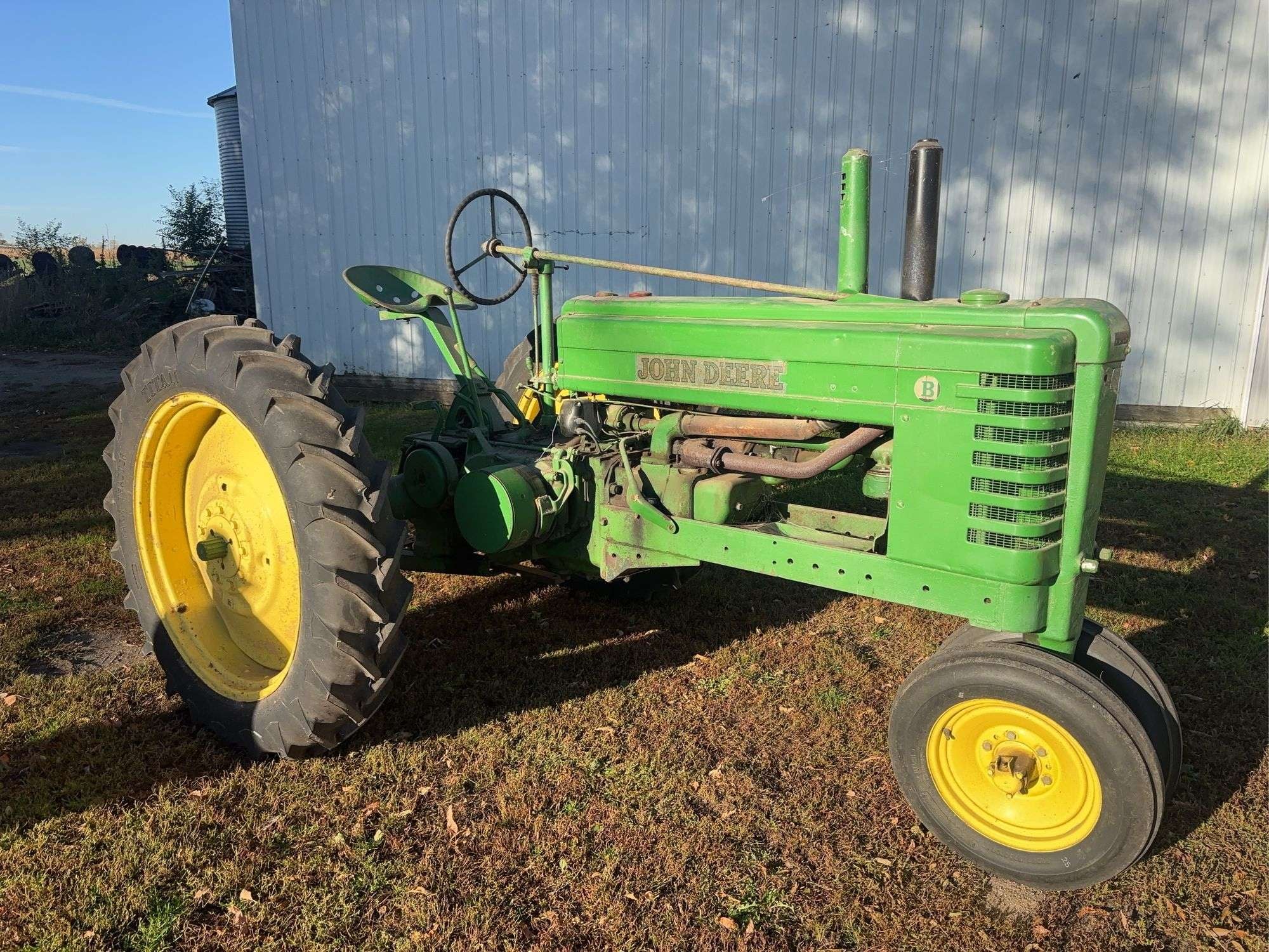 1939 John Deere B Equipment Image0