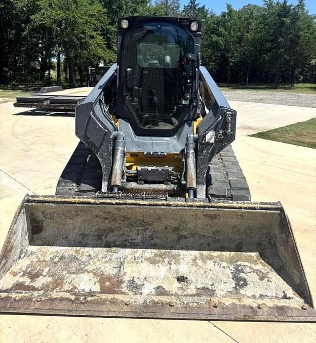 Image of John Deere 331G equipment image 4