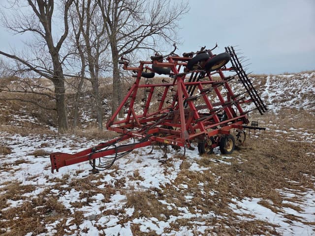 Image of International Harvester 4600 equipment image 1