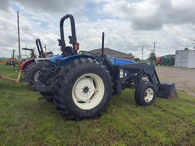 Image of New Holland TN75 equipment image 4