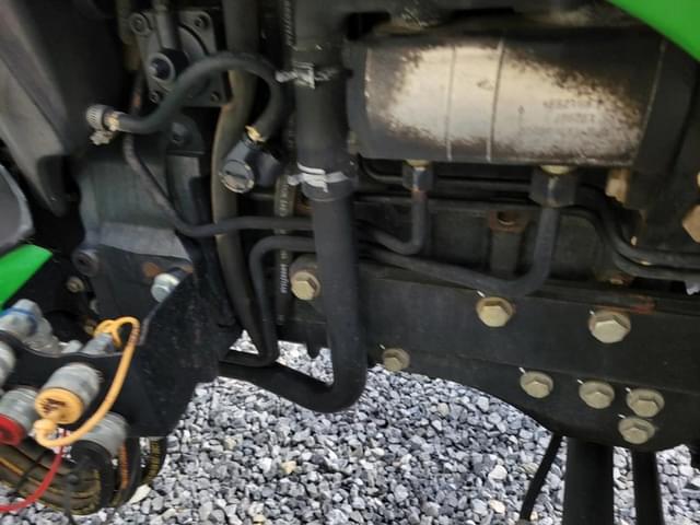 Image of John Deere 4520 equipment image 4