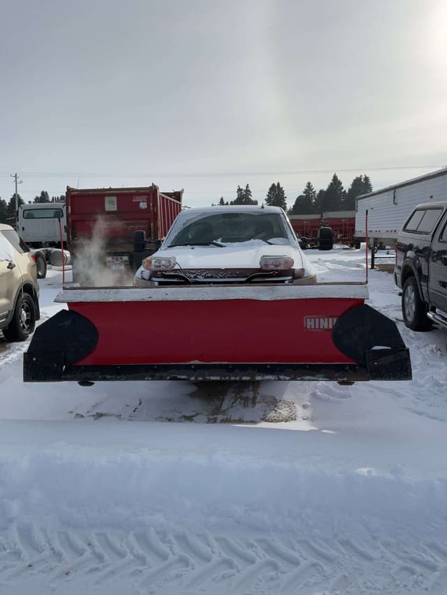Image of Chevrolet 2500HD equipment image 1