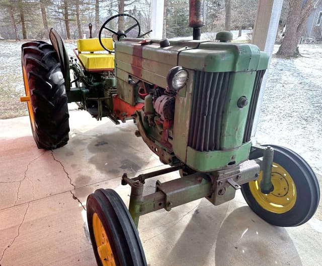 Image of John Deere 420 equipment image 2