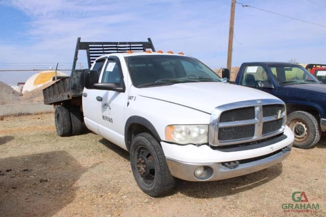 Image of Dodge Ram 3500 equipment image 1