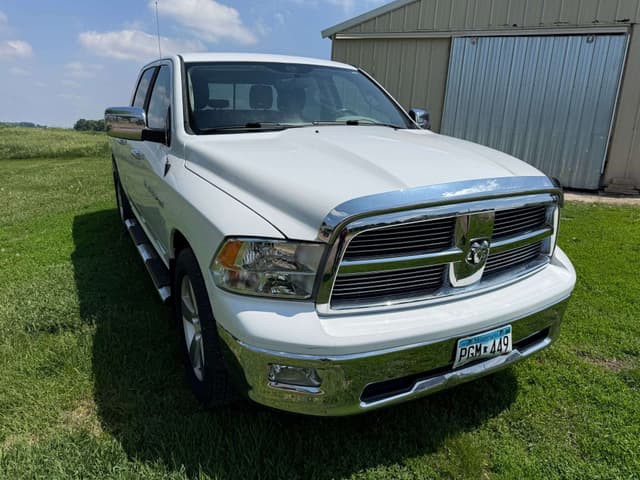 Image of Dodge Ram 1500 equipment image 4