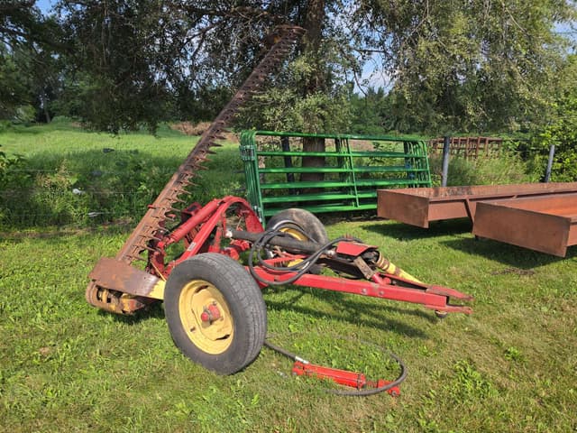 Image of New Holland 456 equipment image 1