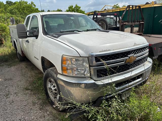 Image of Chevrolet 2500HD equipment image 1