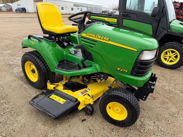 Image of John Deere X475 equipment image 1