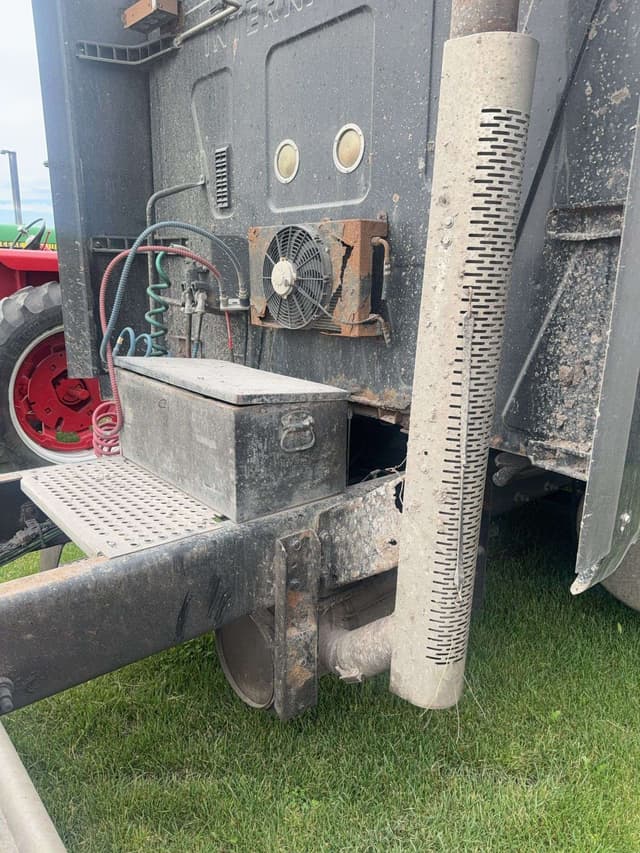 Image of International ProStar Premium equipment image 3