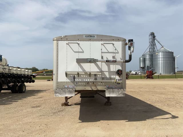 Image of Wilson Pacesetter equipment image 2