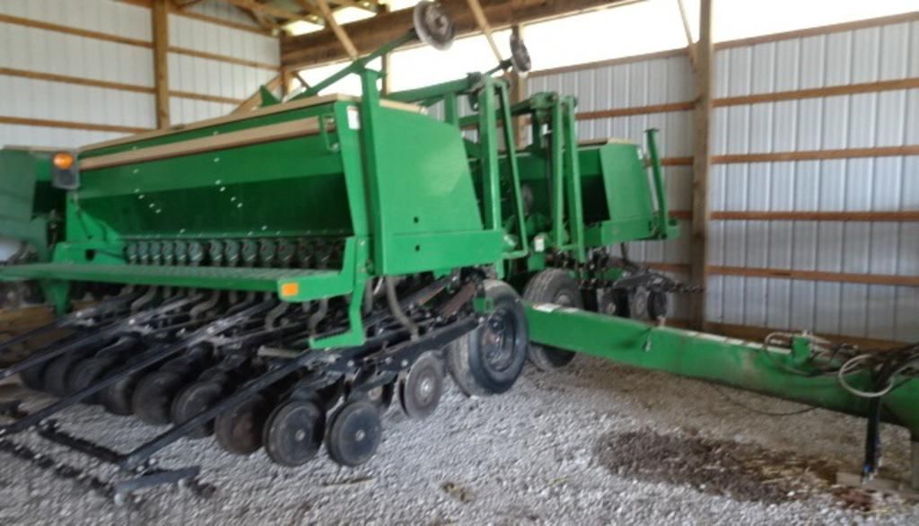 Main image Great Plains Solid Stand 30