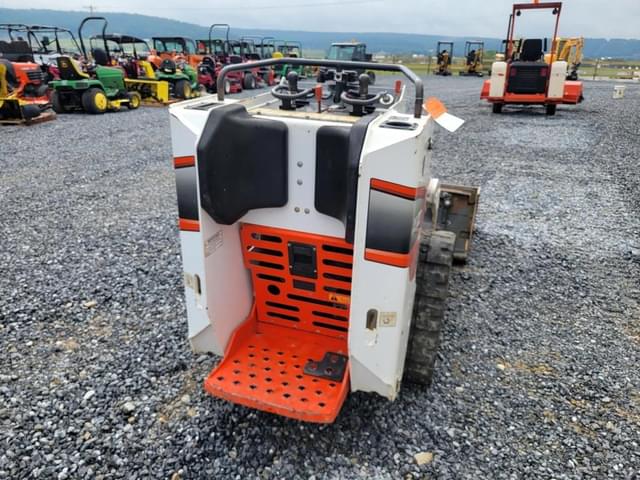 Image of Bobcat MT100 equipment image 3