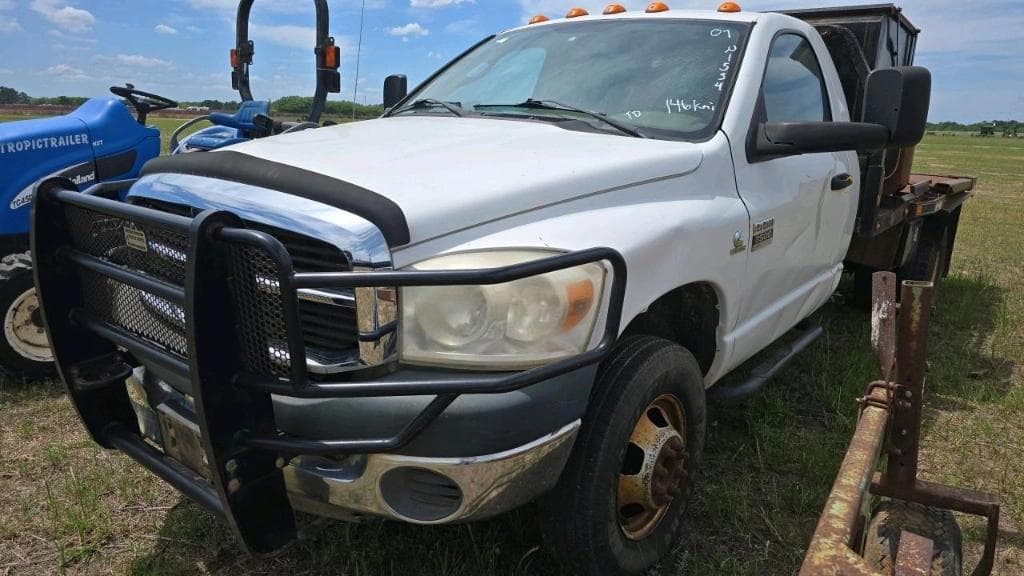 Image of Dodge Ram 3500HD Primary image
