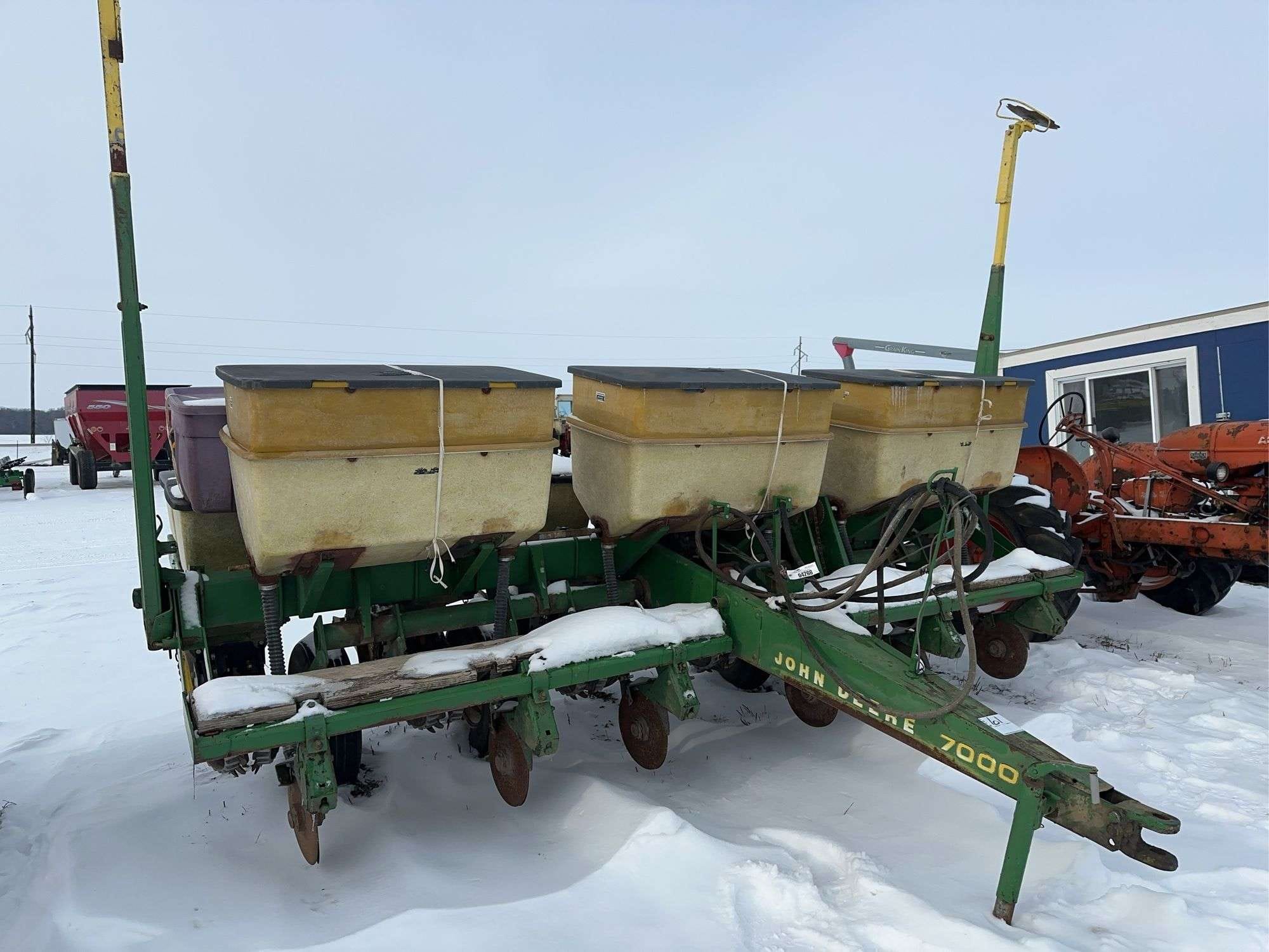 Main image John Deere 7000