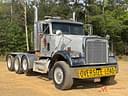2004 Freightliner Classic Image