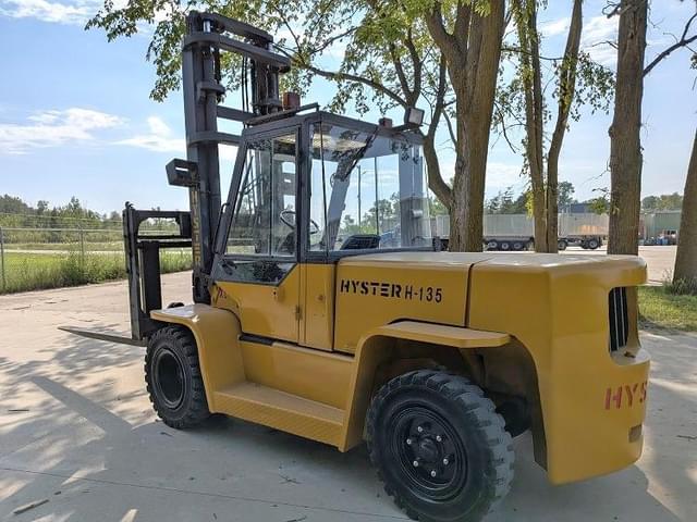 Image of Hyster H135XL  equipment image 3