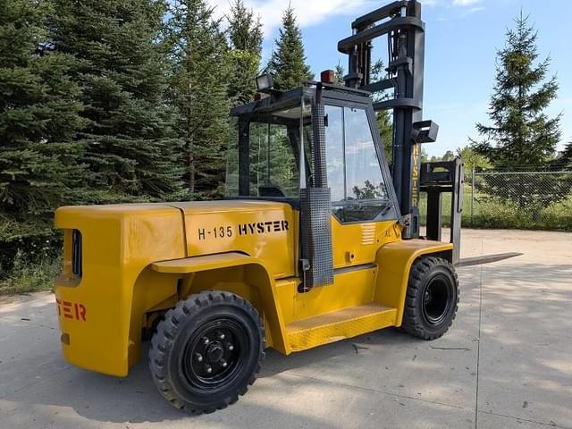 Image of Hyster H135XL  equipment image 2
