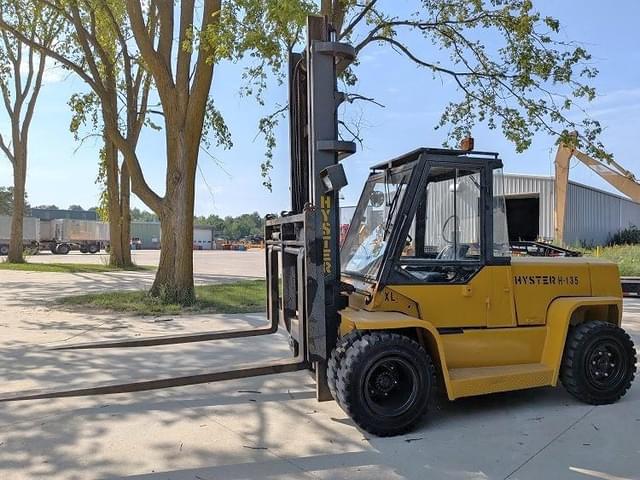 Image of Hyster H135XL  equipment image 1