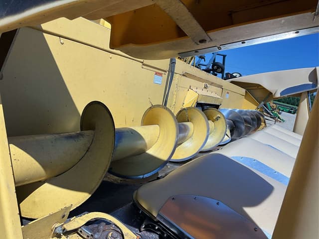 Image of New Holland 996 equipment image 3