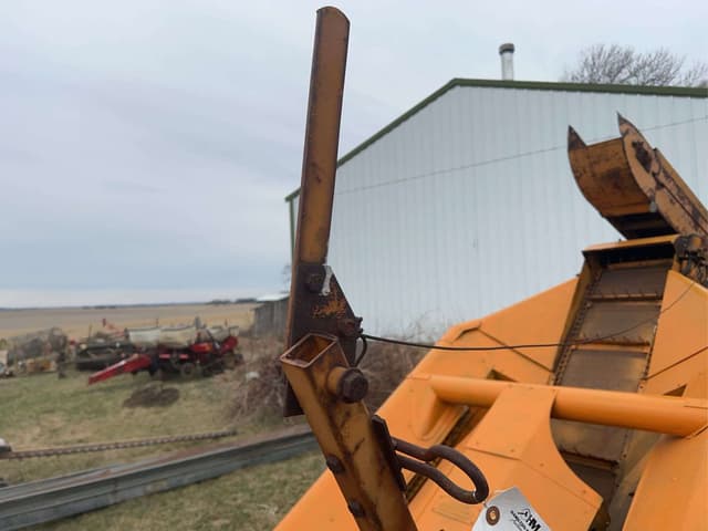 Image of Minneapolis-Moline UP equipment image 3