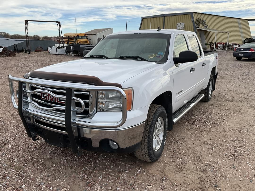 Image of GMC Sierra Primary image