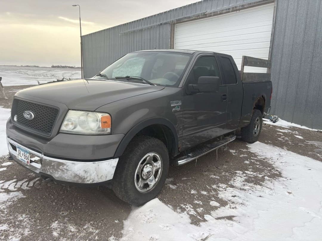 Image of Ford F-150 Primary image