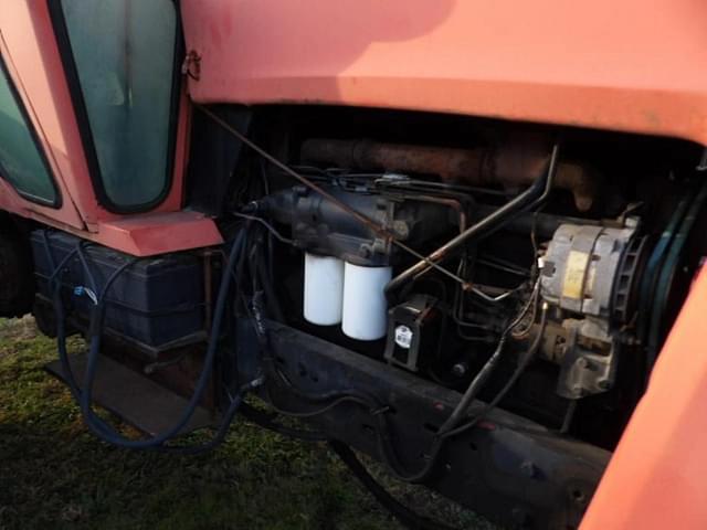 Image of Allis Chalmers 7030 equipment image 2