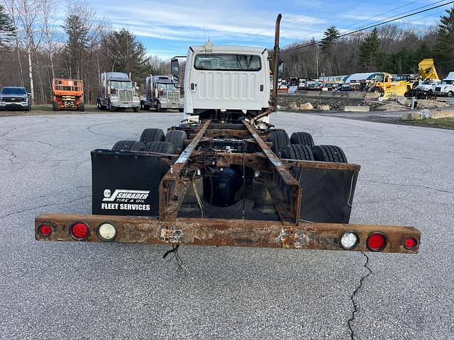 Image of Freightliner M2 equipment image 4