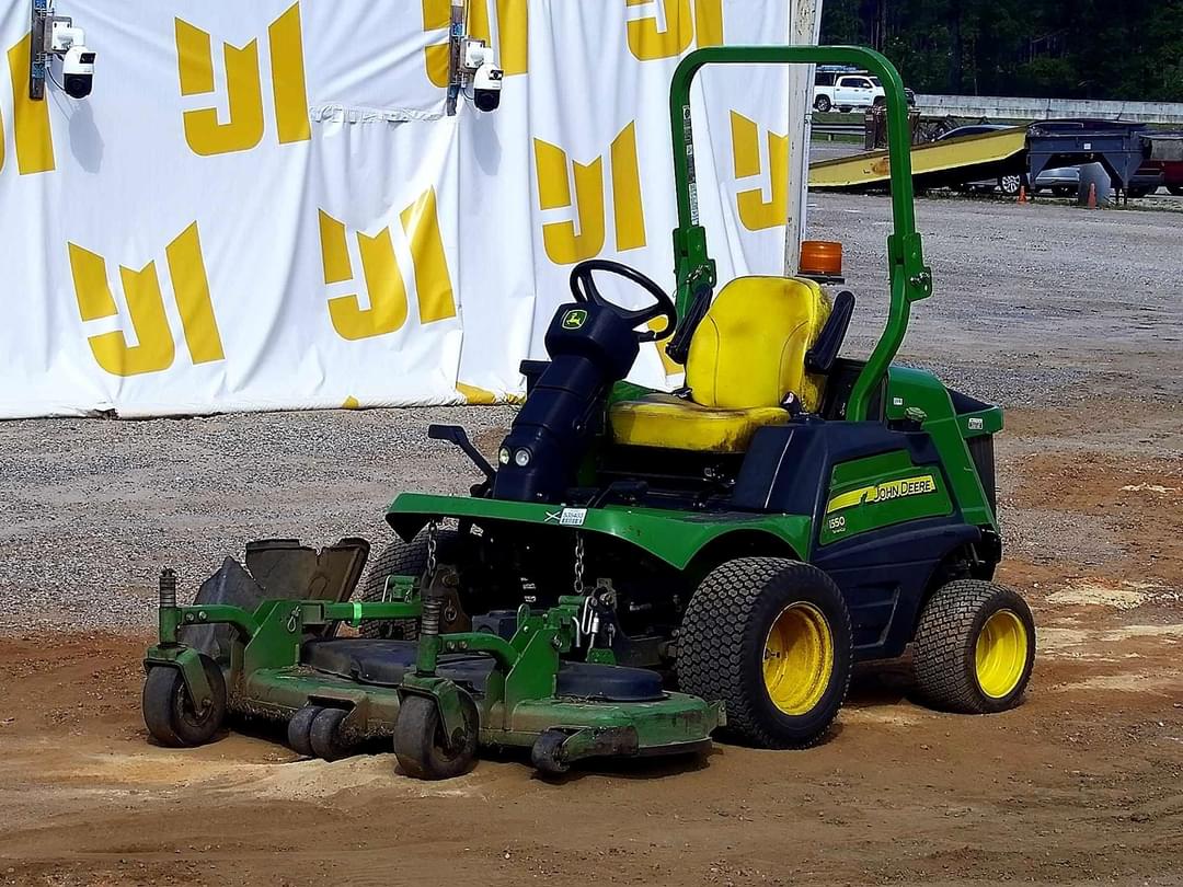 Image of John Deere 1550 Primary image