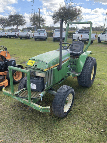 Main image John Deere 770
