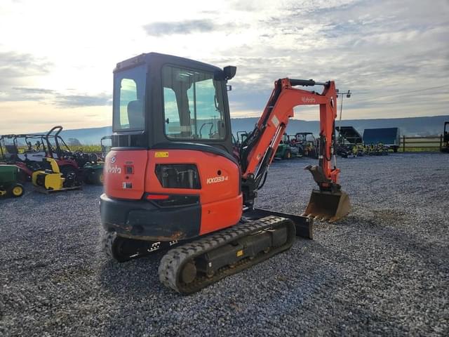 Image of Kubota KX033-4 equipment image 4