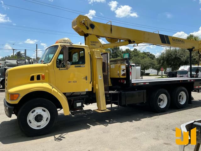 Image of Ford LT9501 equipment image 2