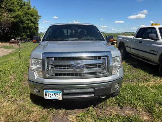 Image of Ford F-150 equipment image 2