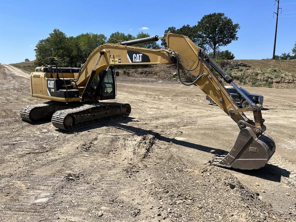 Main image Caterpillar 329EL