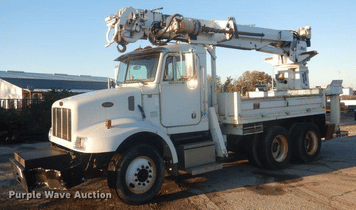 Main image Peterbilt 330