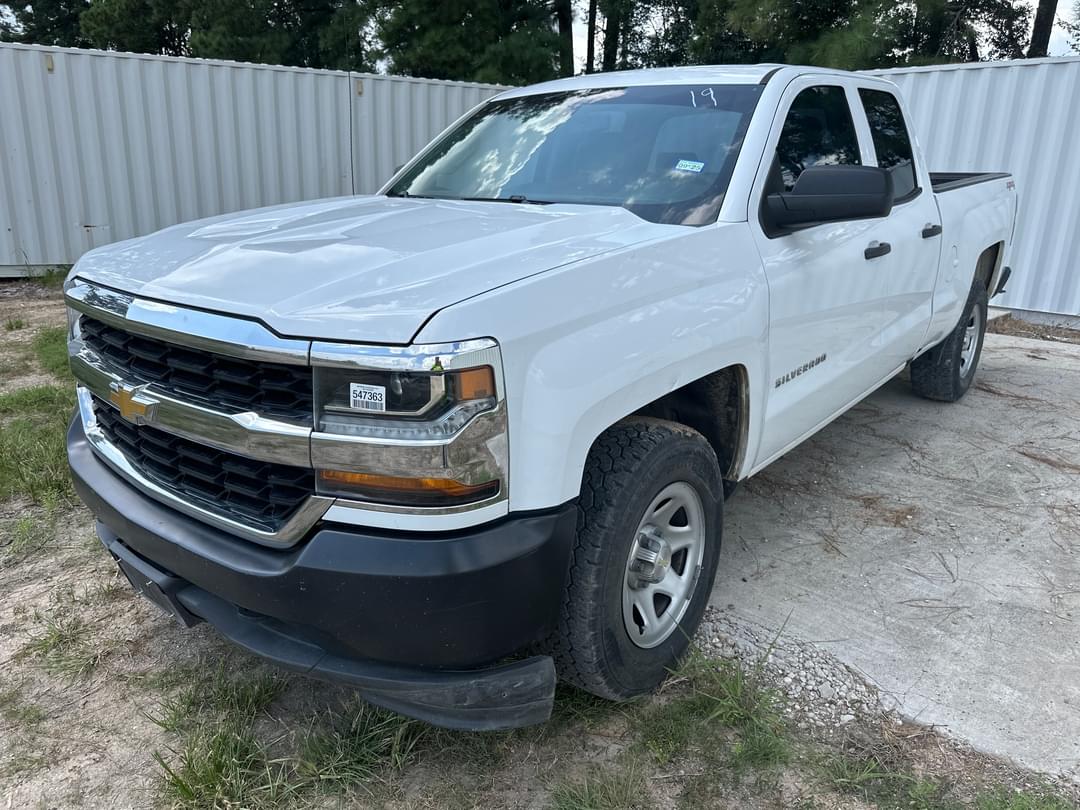Image of Chevrolet 1500 Primary image
