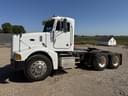 1997 Peterbilt 385 Image