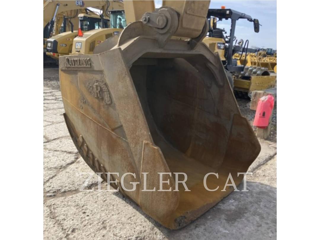 Image of Raveling Excavator Bucket Image 1