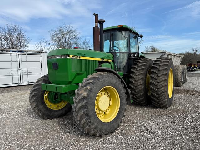 Image of John Deere 4955 equipment image 1